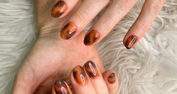 tortoiseshell nails